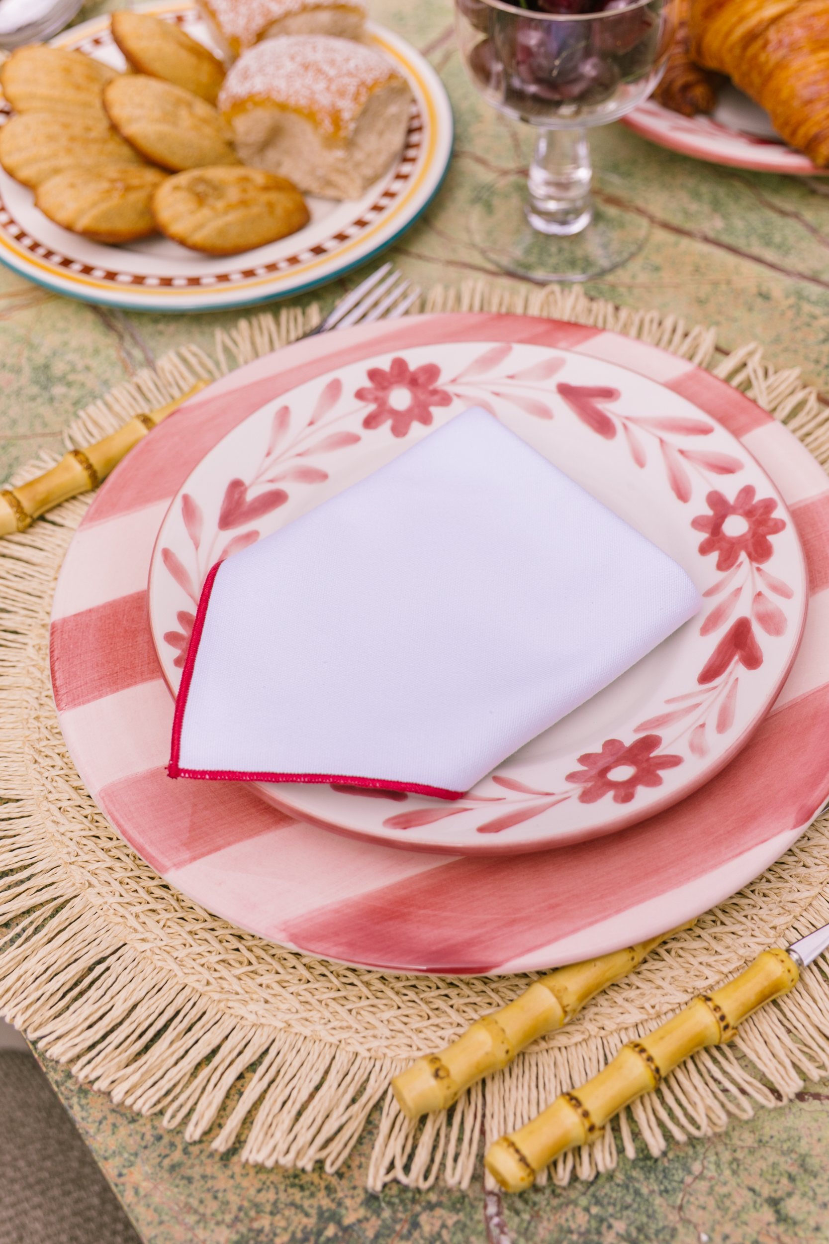Nazaré White Easter Napkins